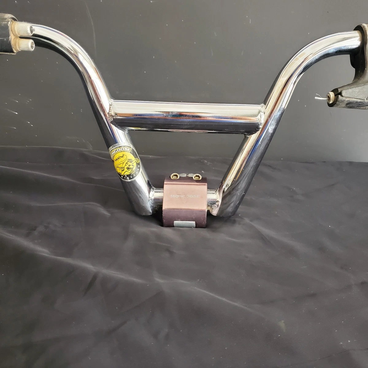 changer poignées bmx grip rouge 130 mm vintage
