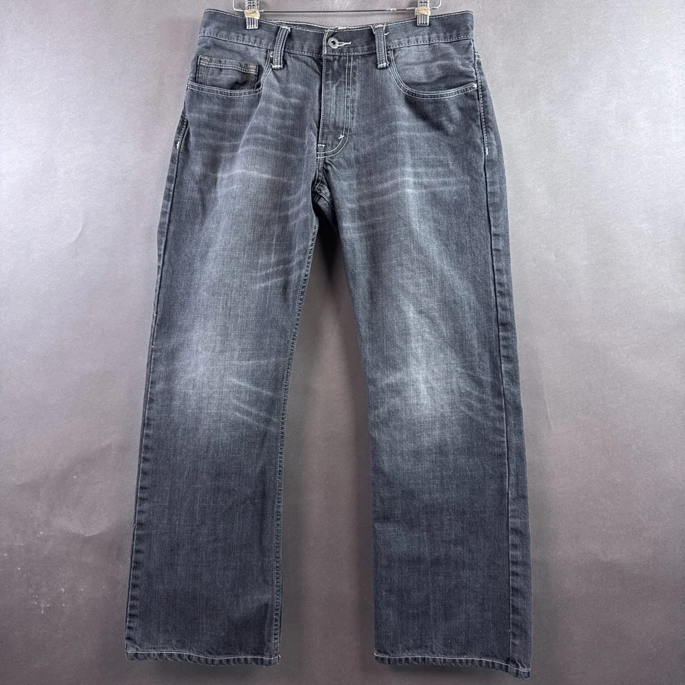 Pantalones de mezclilla Levis Jeans para hombre 32x30 negros 527 Bootcut lavado oscuro occidentales ajustados Foto 2 de 4