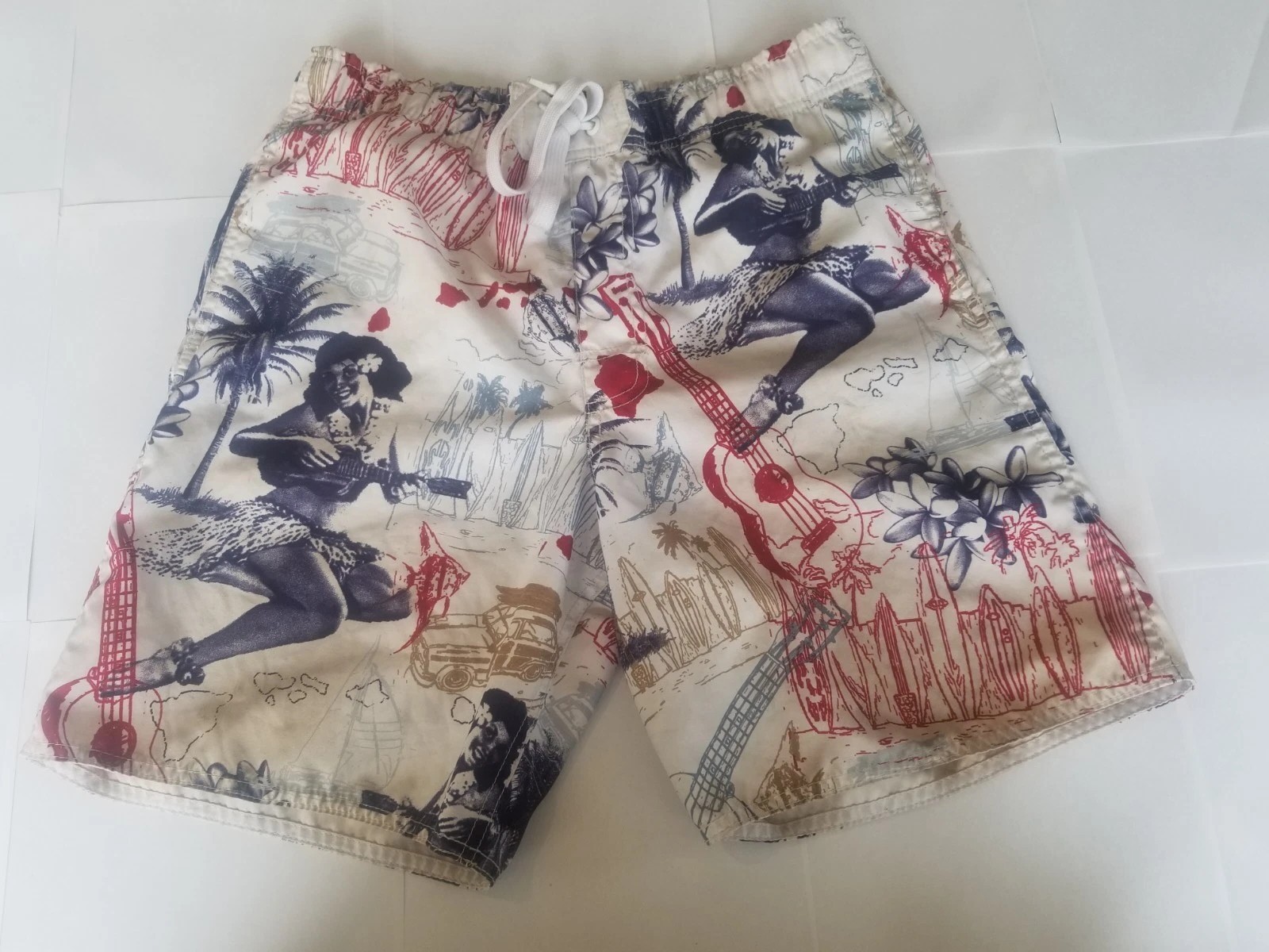 Breakwater swim trunks board shorts men's Small white hula Hawaiian tiki aloha