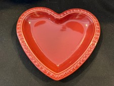 Longaberger Pottery 2001 Red Heart Plate #30506 Made in the USA - EUC