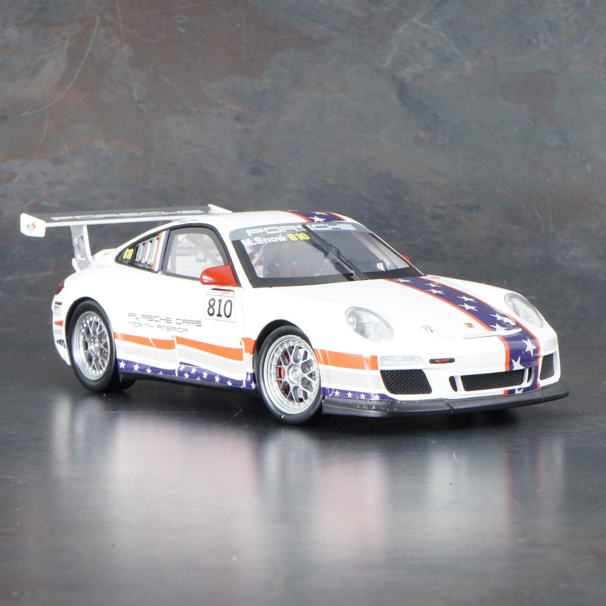 Welly 1:18 Porsche 911 GT3 Cup #810 Melanie Snow Diecast Model Car