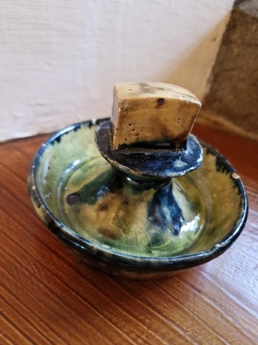 Raro antico porta fiammiferi in ceramica smaltata a goccia - Foto 2 di 24