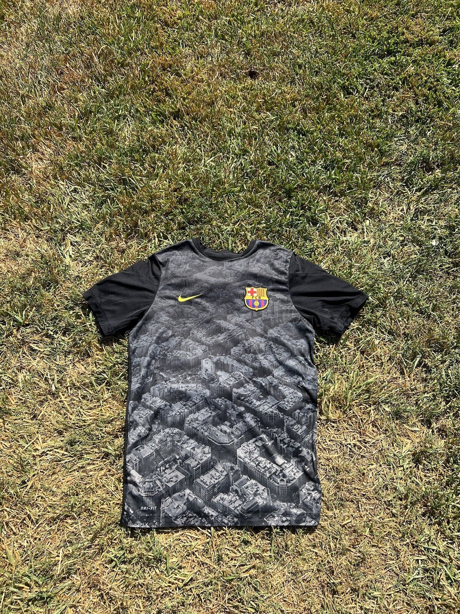 FC Barcelona Nike シャツ Lサイズ 黒 s-l400.jpg