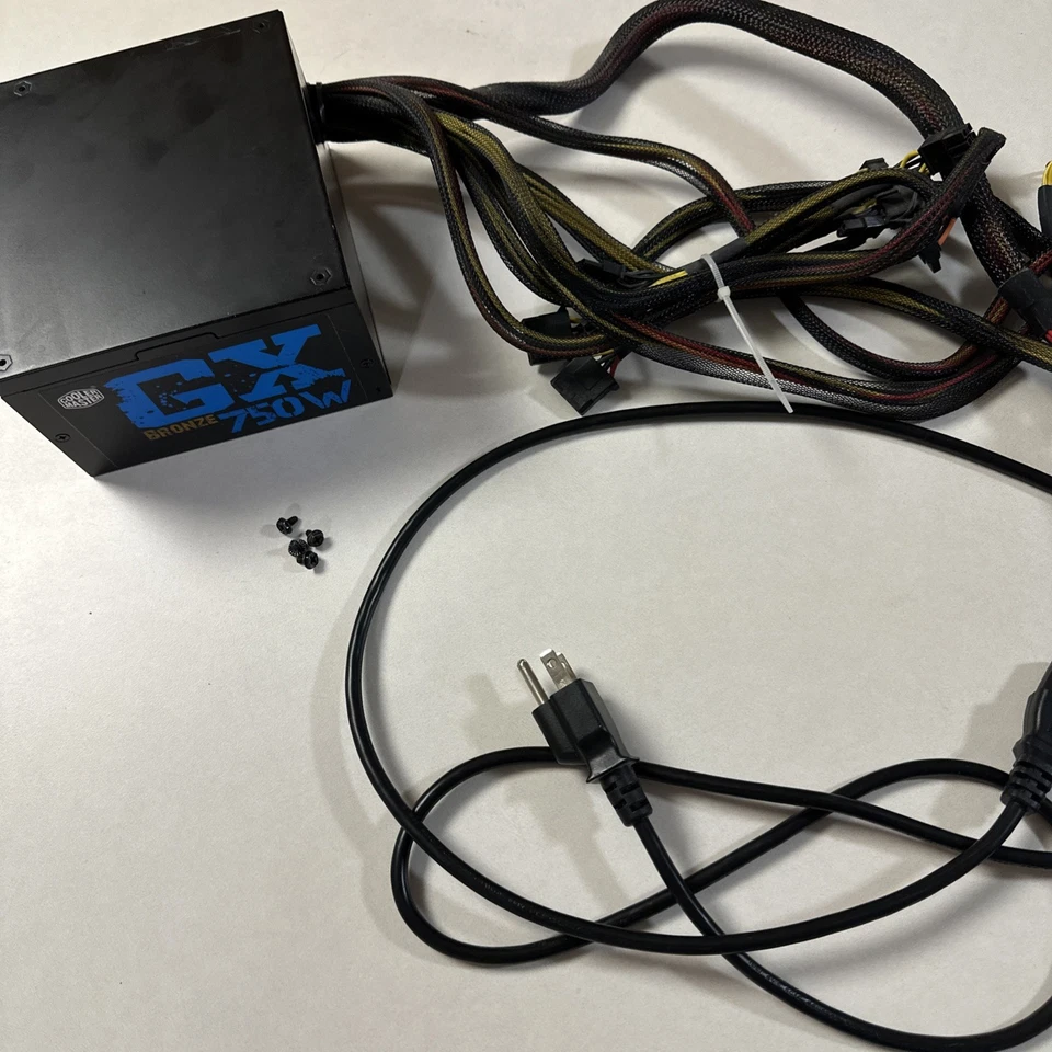 Cooler Master RS-750-ACAA-D3 750W 80 Plus Bronze Computer Tower Power Supply - Image 2 of 4