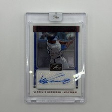 2022 Panini Three and Two - Legendary Signatures Vladimir Guerrero #LS-VG /6 🔥