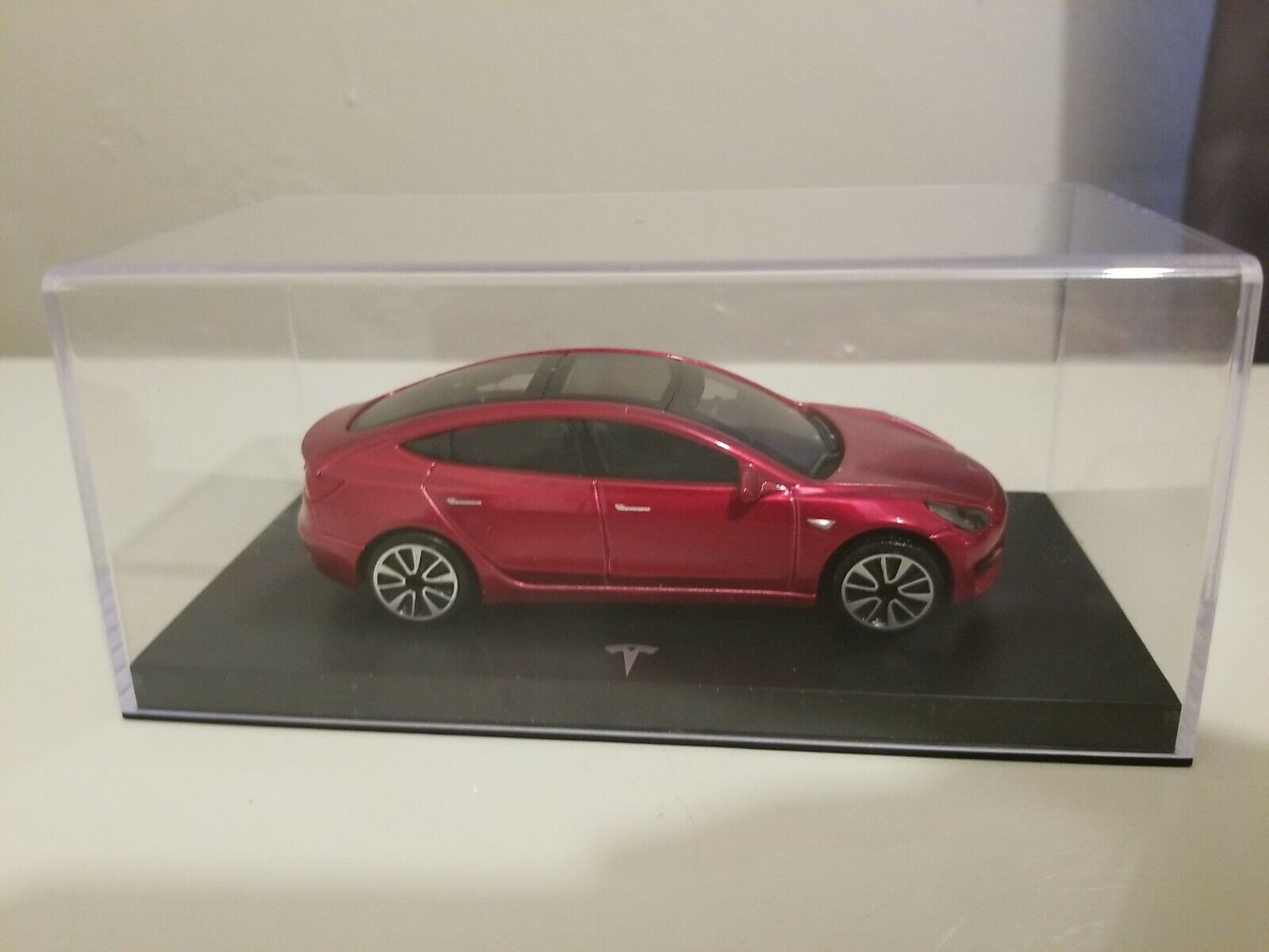 Genuine TESLA Model 3 Diecast 1/43 Burago