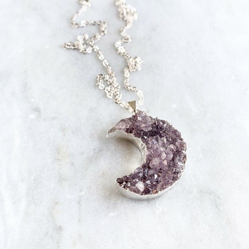 Amethyst Druzy Crescent Moon Necklace - Silver Plated - Geode Necklace Crystal - Picture 3 of 6