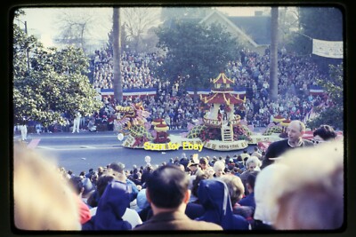Hong Kong Float in Pasadena, California in mid 1960's, Ektachrome Slide aa 12-6b