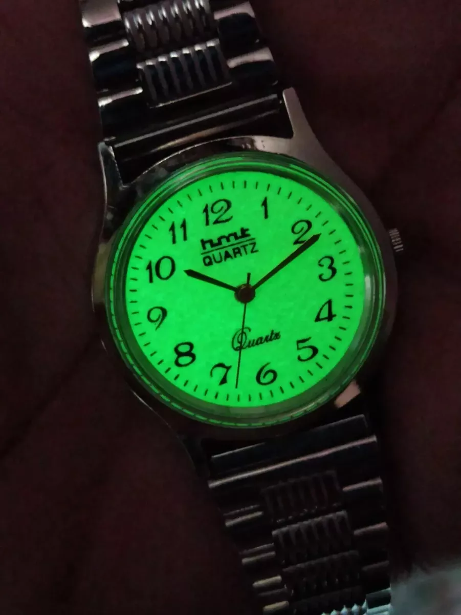 HMT Quartz Green Radium Dial 17 Jewels Men s Wrist Watch Excellent