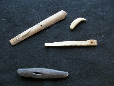 4 PIECES NATIVE AMERICAN TOOLS, NEEDLES, AWLS, BUTTONS, & MORE,   DAY-1120*05050