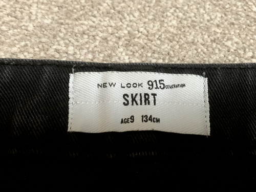 Girls NEW LOOK 915 GENERATION Black Denim Skirt Age 9 years 134 cm - Picture 3 of 3