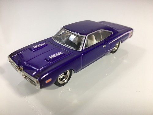 HOT WHEELS ‘70 PLYMOUTH SUPER BEE - Picture 5 of 12