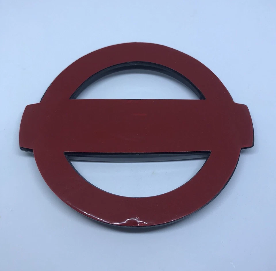 Emblemas traseiros Nissan Versa 2012-2017 novo emblema OEM - Imagem 3 de 3