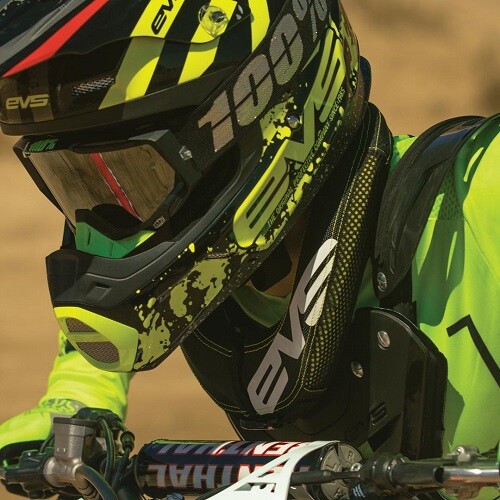 EVS Sports® 112053-0109 - R3 Adult Race Collar