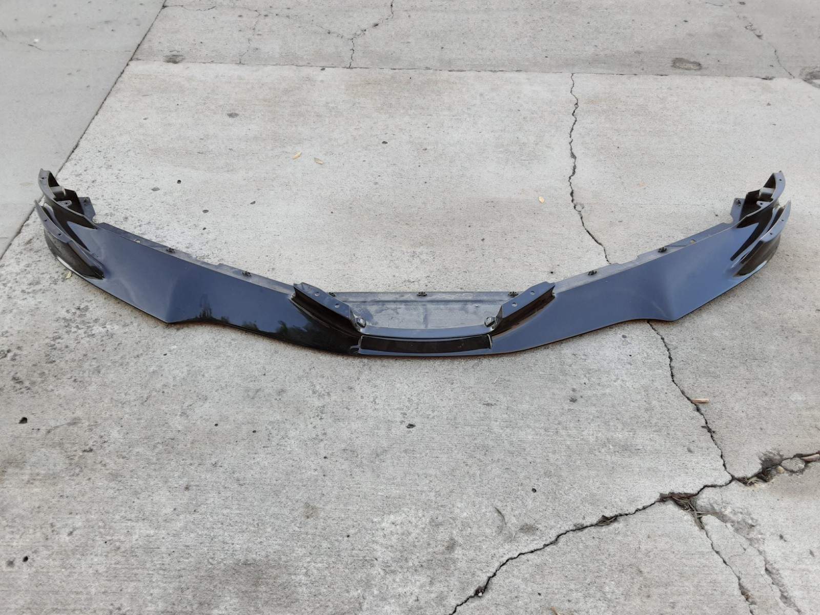 2022 BUGATTI CHIRON FRONT BUMPER LOWER  VALAN  5B4807323C