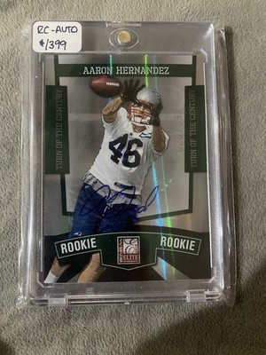 2010 Donruss Elite - Rookie Aaron Hernandez #121 Autographs /399 (AU, RC)