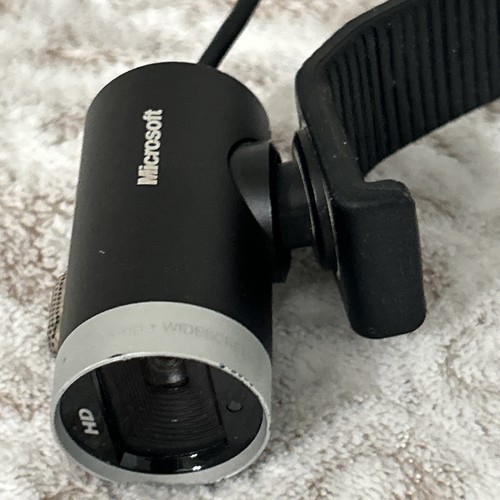 Microsoft Wide Angle F/2.0 HD Lens 720p HD 30fps Auto Focus Wide Screen Camera - 第 4/14 張圖片