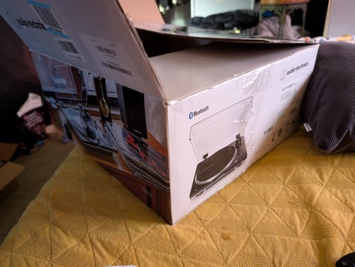 Audio-Technica AT-LP70XBT Fully Automatic Wireless Belt-Drive Turntable - 第 9/10 張圖片