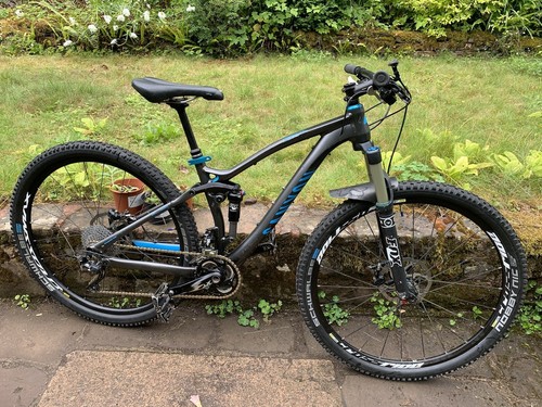 Canyon Nerve AL Medium Full Suspension 
