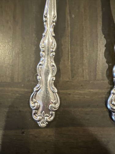3 Pcs Oneida Community Modern Baroque Silverplate teaspoons - Picture 2 of 3