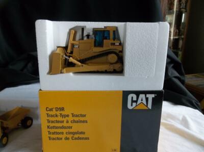 NIB NZG 451 CAT D9R Dozer Special Ed S/N 00768 1:50 Model