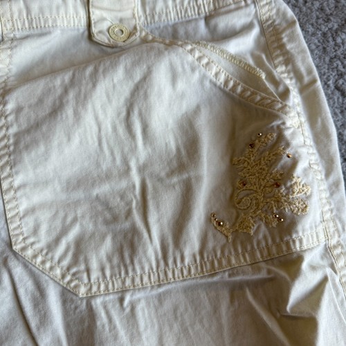 Gloria Vanderbilt Shorts Ivory Women's Size 22W Womens Pockets Straight Button - Picture 3 of 8