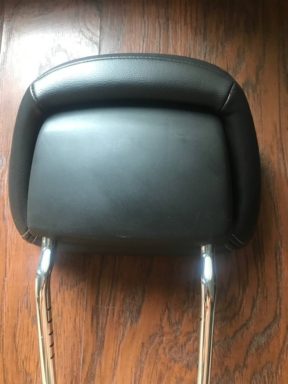 1012 Jeep Liberty Dodge Nitro OEM Front Seat Headrest Black Leather