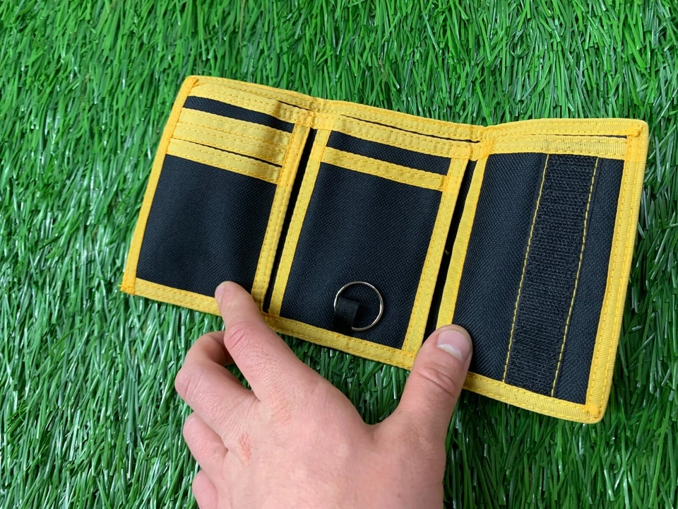 WOLVERHAMPTON WANDERERS WOLVES FOOTBALL FAN WOLFPACK WALLET OFFICIAL PRODUCT - Image 3 of 4