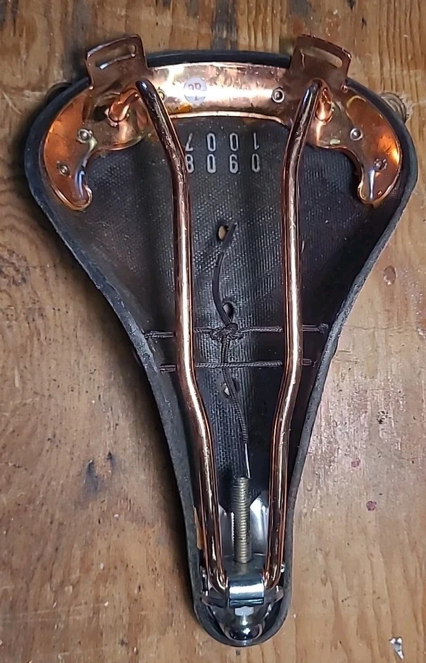 Sillín de cuero Cardiff asiento de bicicleta de carretera buen estado. Vintage Foto 4 de 4