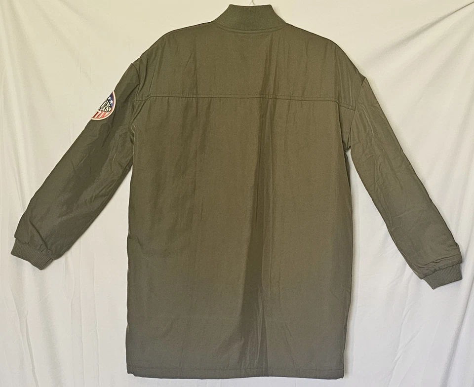 Damas Verde Forrado Largo Bombardero Estilo 3 Parches Bolsillos Delanteros Talla 6 Por boohoo Foto 2 de 4