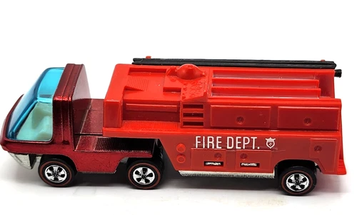 Hot Wheels Redline The Heavyweights Fire Truck Red White Interior with Button