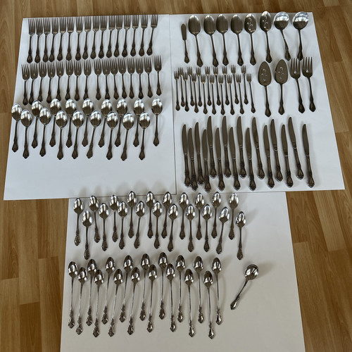 133 Piece Set Oneida Kennett Square Distinction Deluxe HH Stainless Lot - Picture 1 of 21