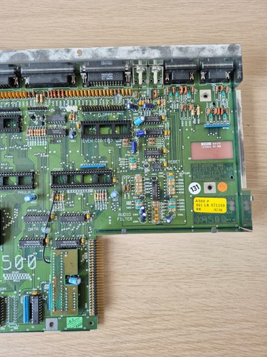 ✅ Motherboard Commodore Amiga 500 REV 6a ⭐ ohne Chips ⭐ defekt ⚡️ - Afbeelding 4 van 7