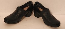 Ultimate Comfort Collection Clarks Black Leather Loafer 2 Inch Heel Womens 7.5