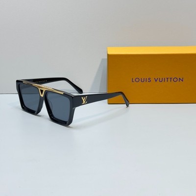 Louis Vuitton Z1502E 1.1 Evidence Sunglasses Black Gold Square New w/ Box