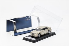 Dct 164 300c Srt8 Gold Diecast Model Car