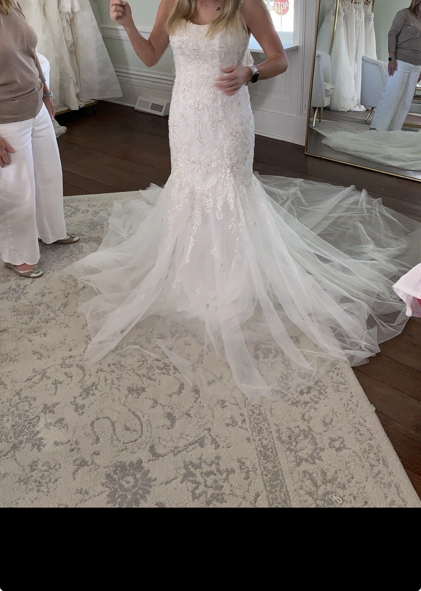 chinese dress ladies used Zandra Rhodes Custom with Veil, Sash and Train Wedding Dress