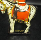 VINTAGE 1950'S TIN LITHO WIND UP BRIMTOY GREAT BRITAIN SOLDIER DRUMMER ON HORSE — photo 3