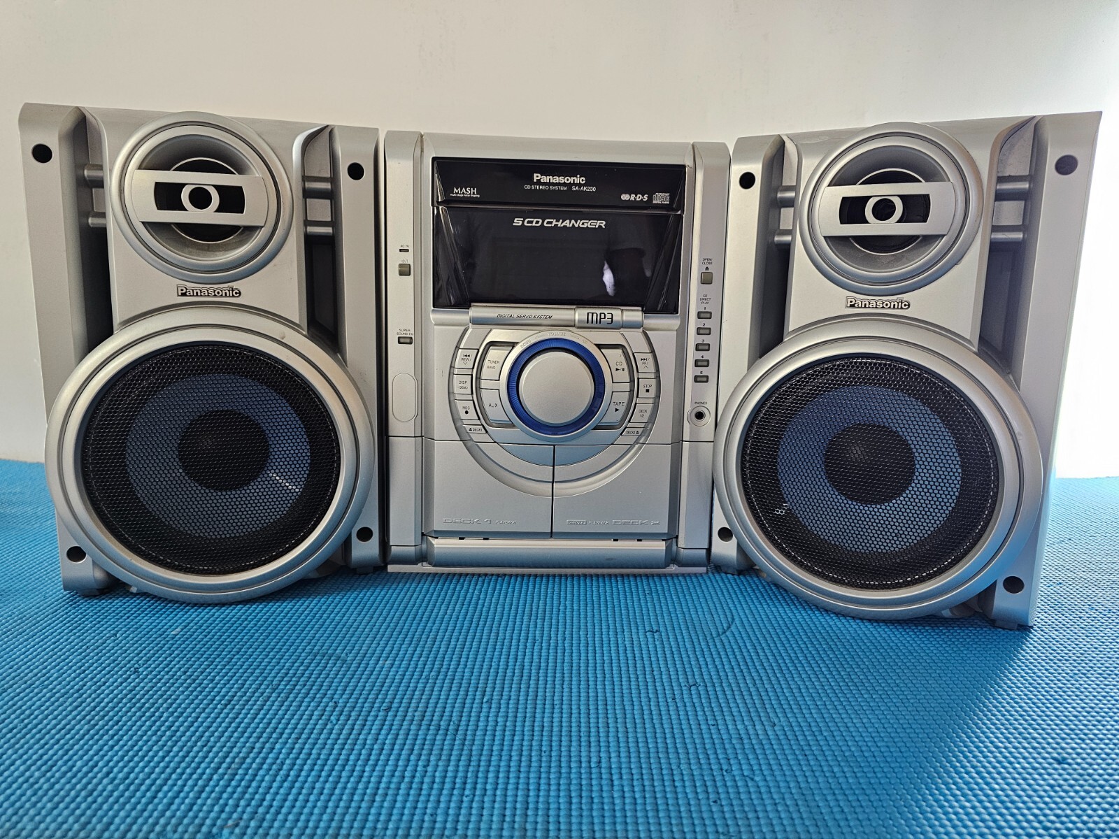 PANASONIC 5 CD CHANGER STEREO SYSTEM TWIN CASSETTE PLAYER RECORDER AUX SAAK230 eBay