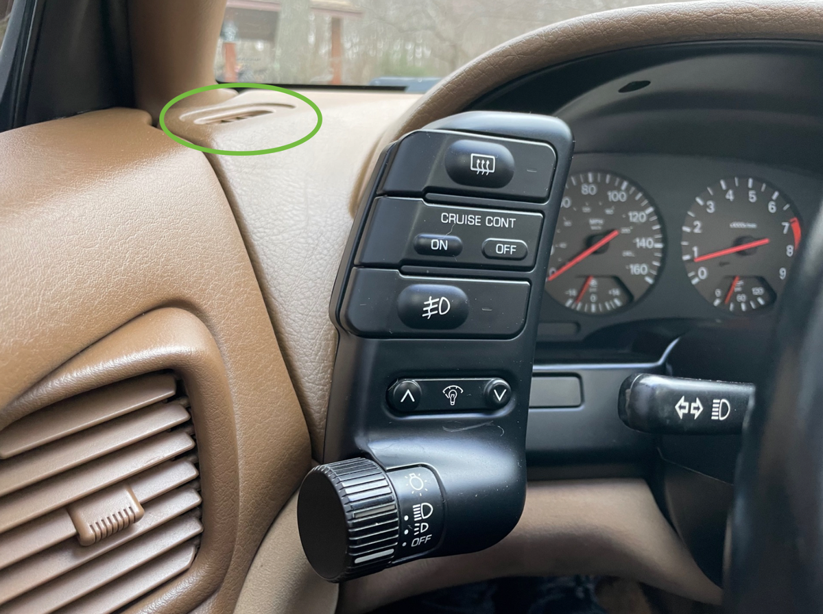 FITS/FOR NISSAN 300ZX Z32 (1989-2000) DASH AIR VENTS IN TAN (SET