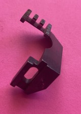  USED 3026A-UNION SPECIAL-FEED DOG-FOR SEWING MACHINES-FREE SHIPPING 