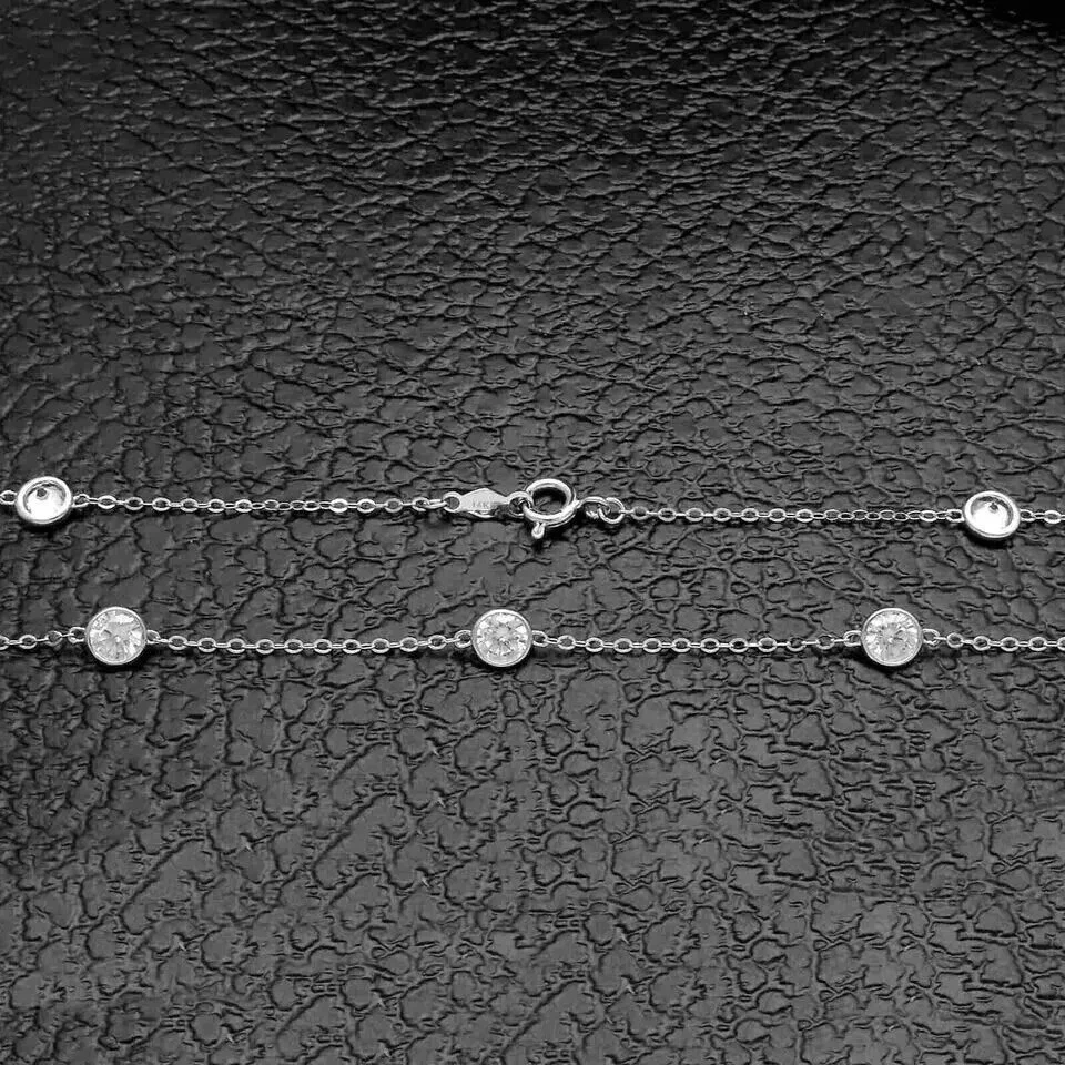 Conjunto de collar de estación con bisel de moissanita certificado de 3 quilates de oro blanco sólido de 10 k de 18" Foto 2 de 4