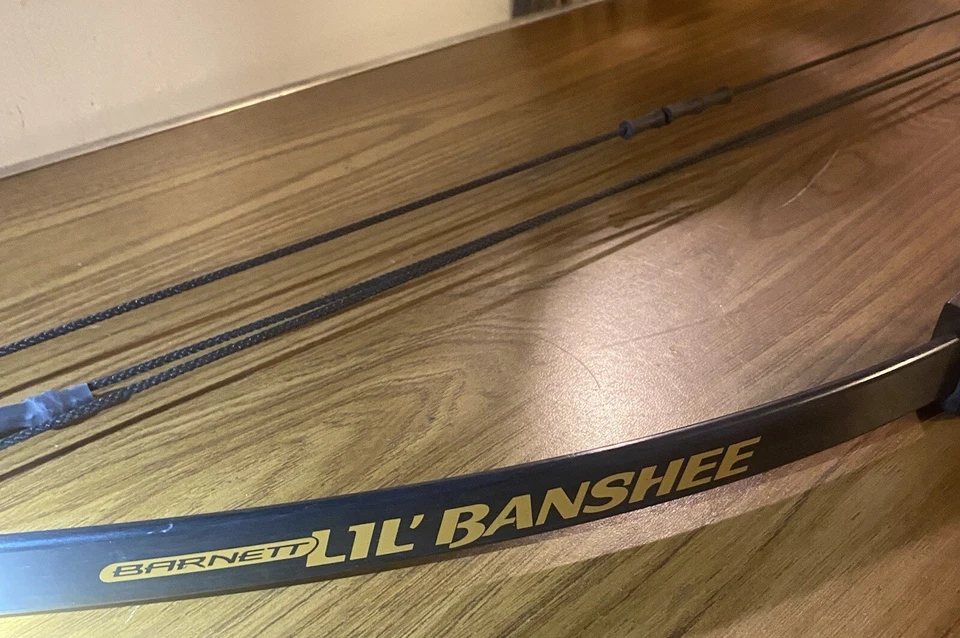 Arco e flecha composto Barnett Lil Banshee Youth 34"" preto - Imagem 2 de 4