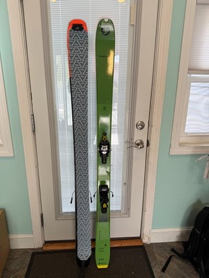 Blizzard ZERO G 95 Alpine touring skis, Fritschi Tecton bindings w/ EVO Skins.
