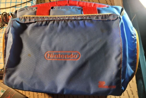 Vintage 1988 Nintendo Z Bag Console Soft Carrying Case