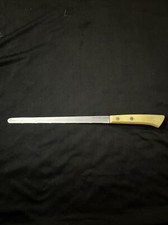 Krzemienna strzałka ze stali nierdzewnej 9-1/2" ząbkowany nóż do krojenia chleba żółty bakelit