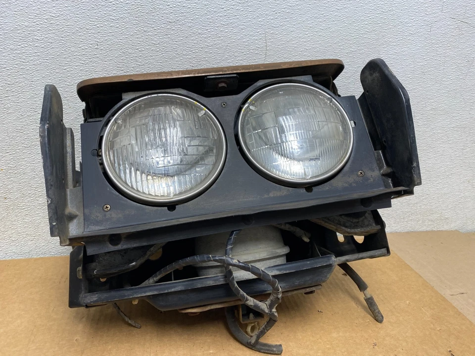 1969 1970 1971 Lincoln Continental Right Passenger Side Headlight I0567 - Image 4 of 4