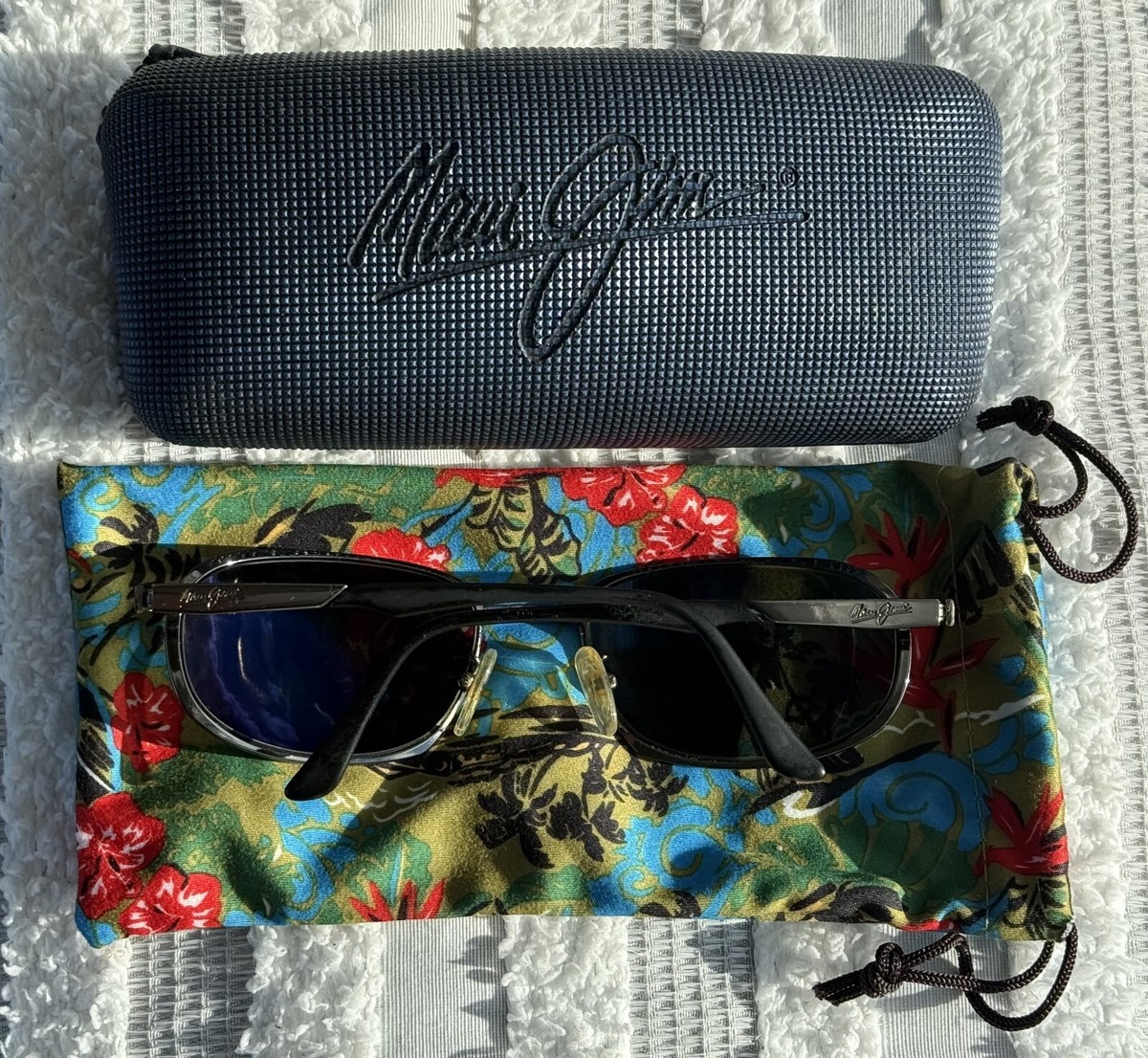 Maui Jim Barracuda MJ 141 17 Silver Metal Frame + Neutral Grey