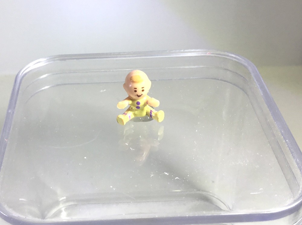 1994 Polly Pocket STROLLIN’ BABY aka POLLY’S PLAYTIME FUN *BEN only *