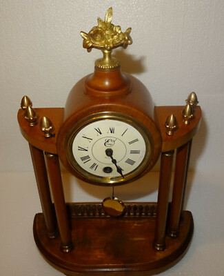 Mecanisme ancien dans horloges et pendules du xixe siècle